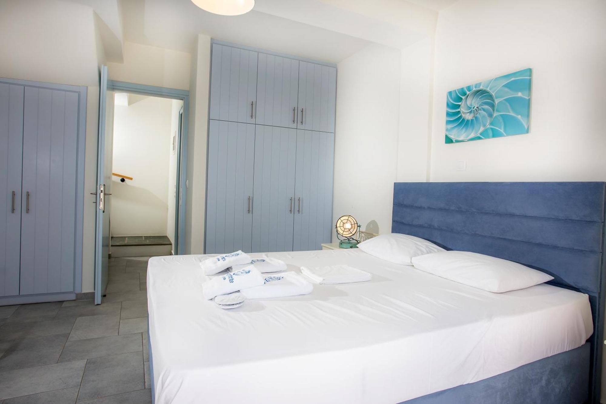 Amphitrite Apartments Skyros Exterior photo